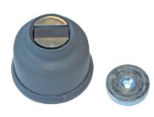 Magnetic door retainer